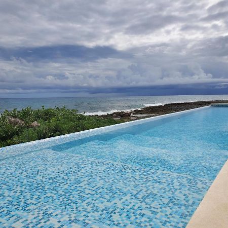 Riviera Maya Luxury Oceanfront Condo Акумаль Екстер'єр фото